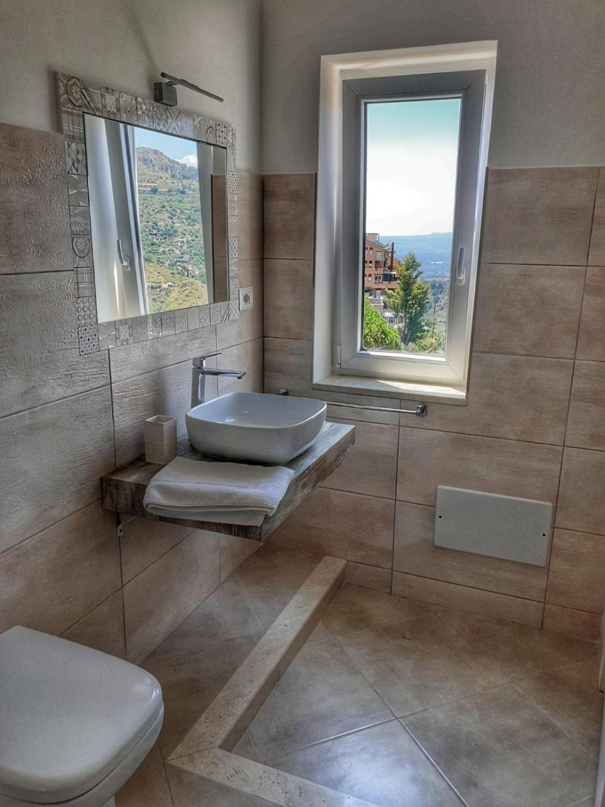 Bed and Breakfast La Casa Di Gio Taormina Exterior foto