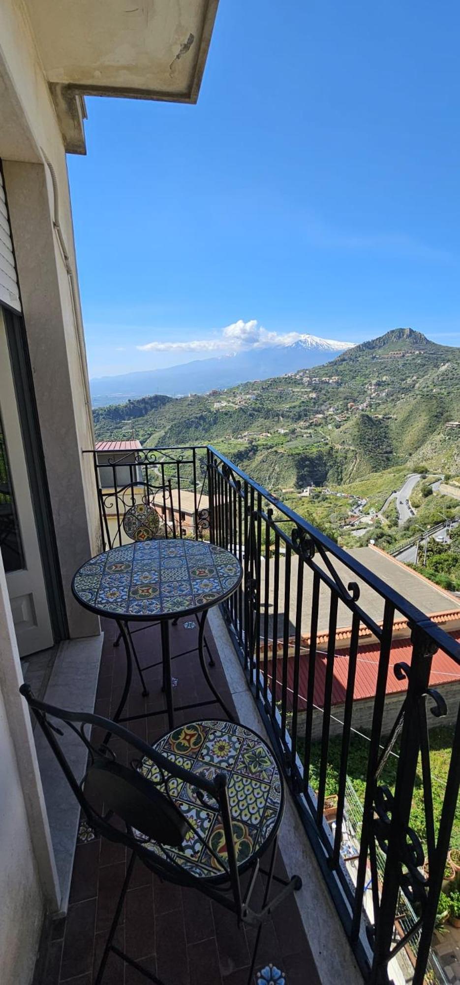 Bed and Breakfast La Casa Di Gio Taormina Exterior foto